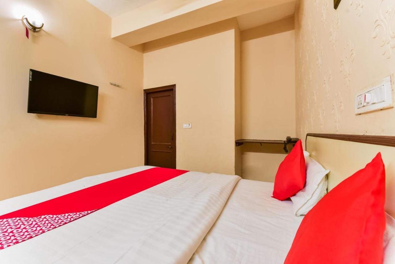 Oyo 72463 Hotel Sunder Palace จ๊อดปูร์ ภายนอก รูปภาพ