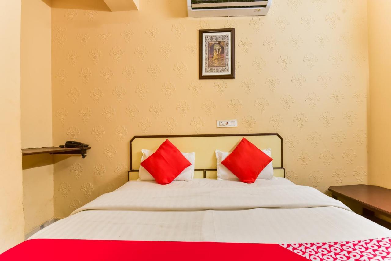 Oyo 72463 Hotel Sunder Palace จ๊อดปูร์ ภายนอก รูปภาพ