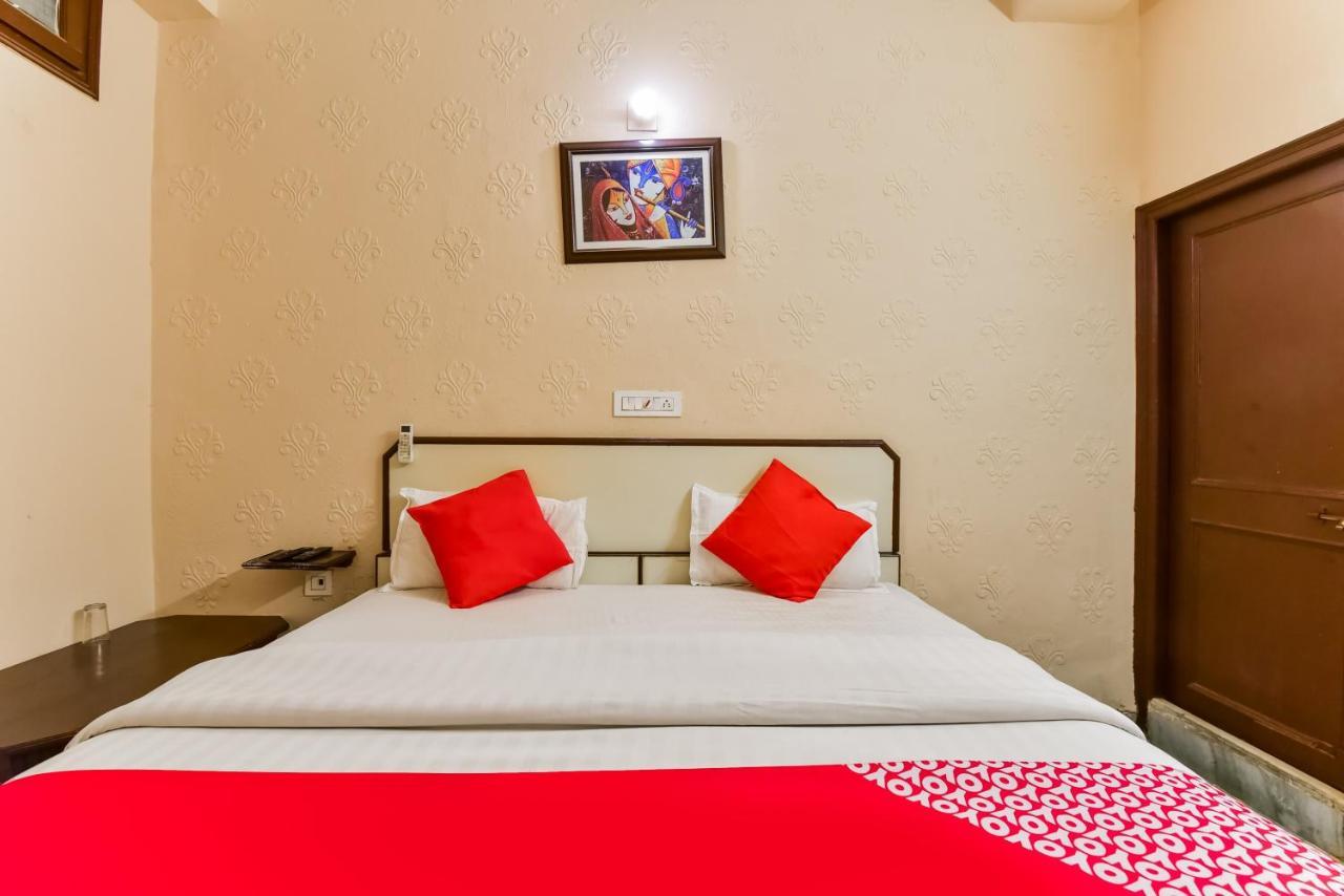 Oyo 72463 Hotel Sunder Palace จ๊อดปูร์ ภายนอก รูปภาพ