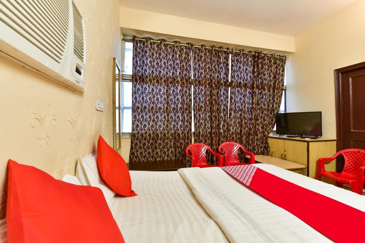 Oyo 72463 Hotel Sunder Palace จ๊อดปูร์ ภายนอก รูปภาพ